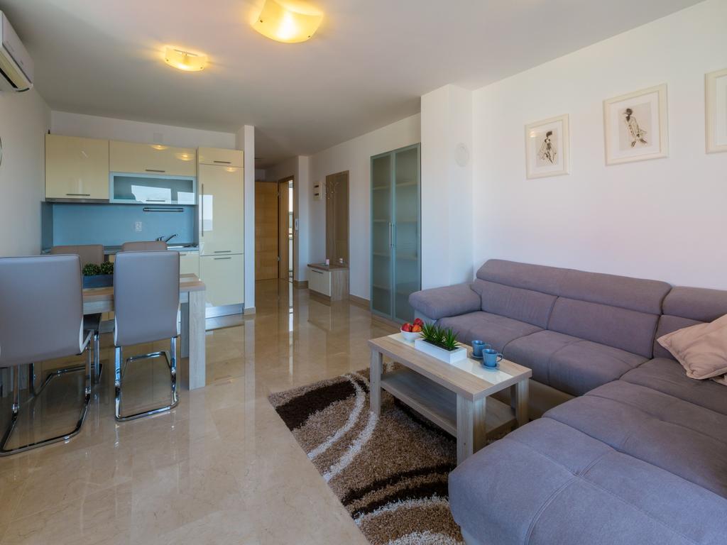 Apartments Livaja ツリクヴェニツァ エクステリア 写真